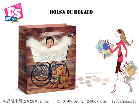 Pack 12 Bolsas Papel de Regalo 26x32x12,5cm Diseño Bebé y Teddy
